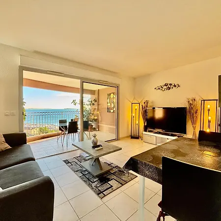Superbe 3 Pieces Sur La Baie De Apartment